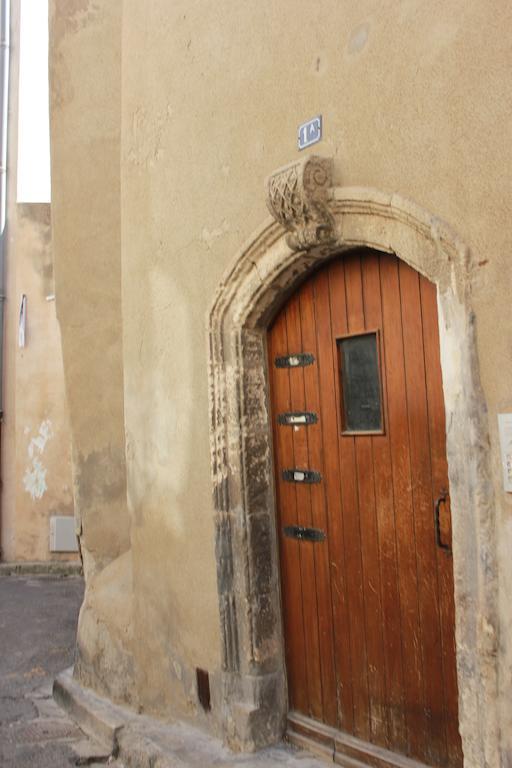אפרטהוטל Saint-Rémy-de-Provence Mas De Valrugues Holifrance מראה חיצוני תמונה