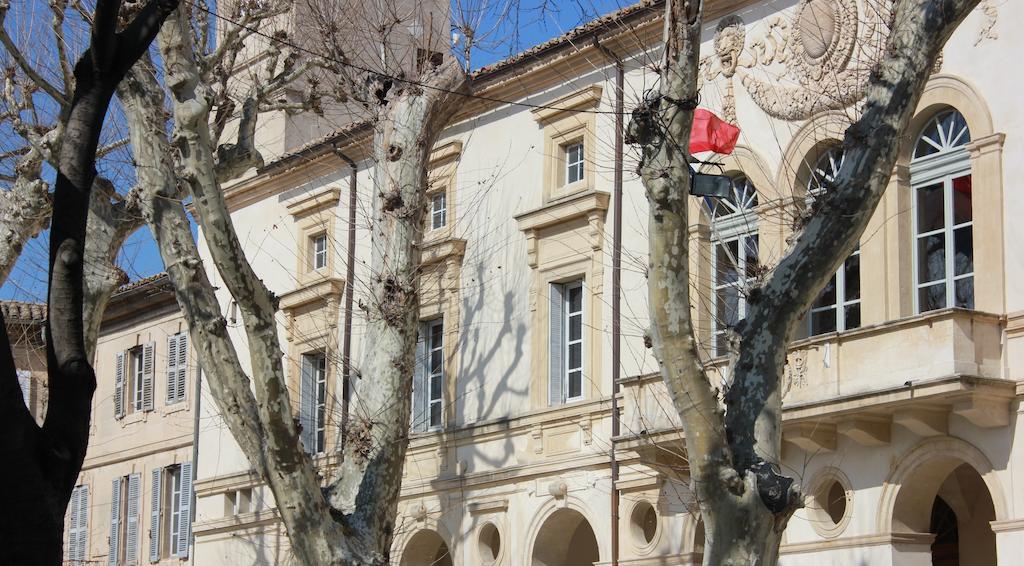 אפרטהוטל Saint-Rémy-de-Provence Mas De Valrugues Holifrance מראה חיצוני תמונה